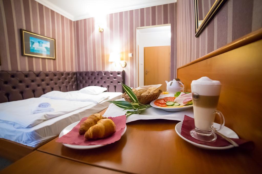 Hotel Europejski Neisse Zimmer foto